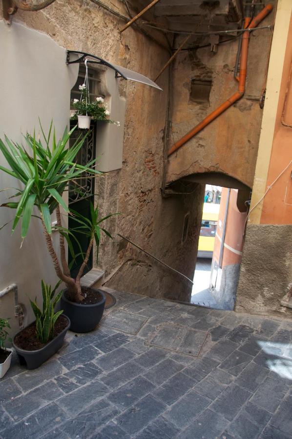 Hotel luciano2 Riomaggiore Exterior foto